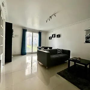Confort A Proche Cdg Appartement Louvres